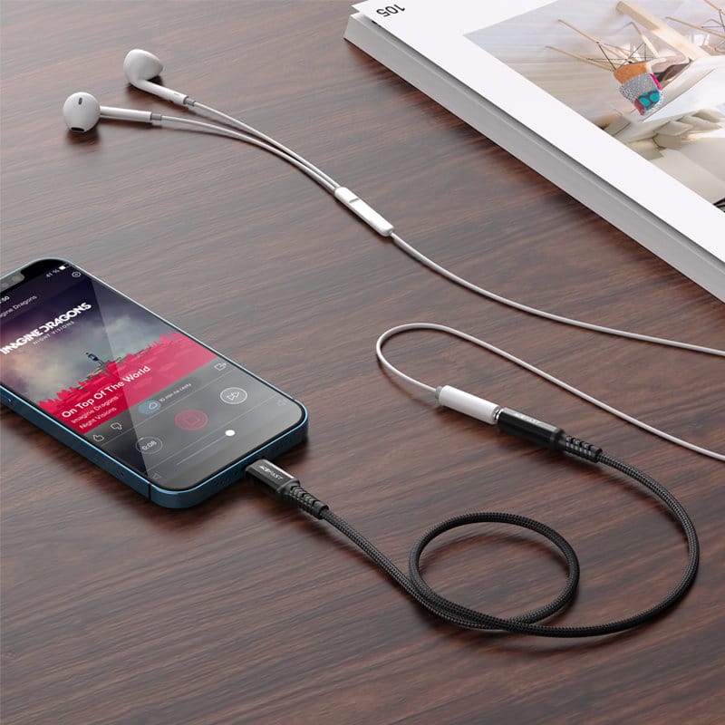 Acefast audio cable MFI Lightning - 3.5mm mini jack (female) 18cm, AUX Μαύρο (C1-05 Μαύρο) - Image 4