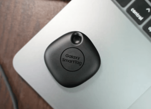 Galaxy Smart Tag on a laptop