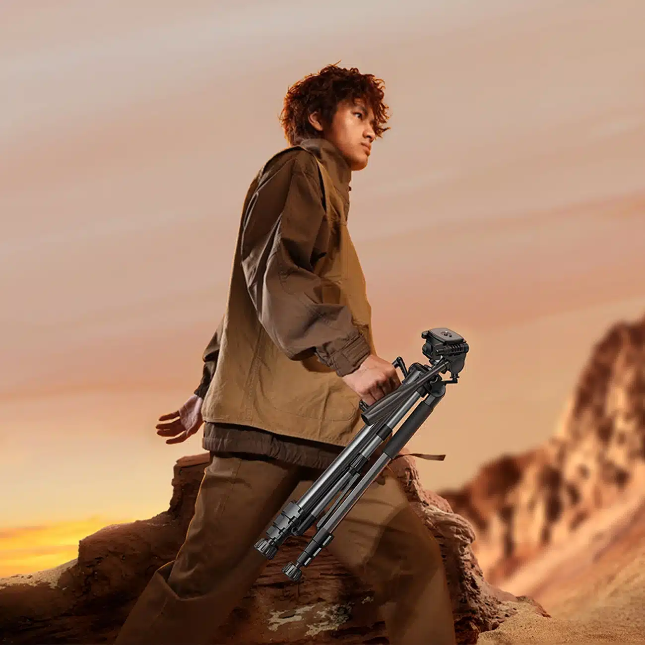 Ugreen LP661 Professional tripod for smartphones and cameras (Μαύρο/Γκρι) - Image 9