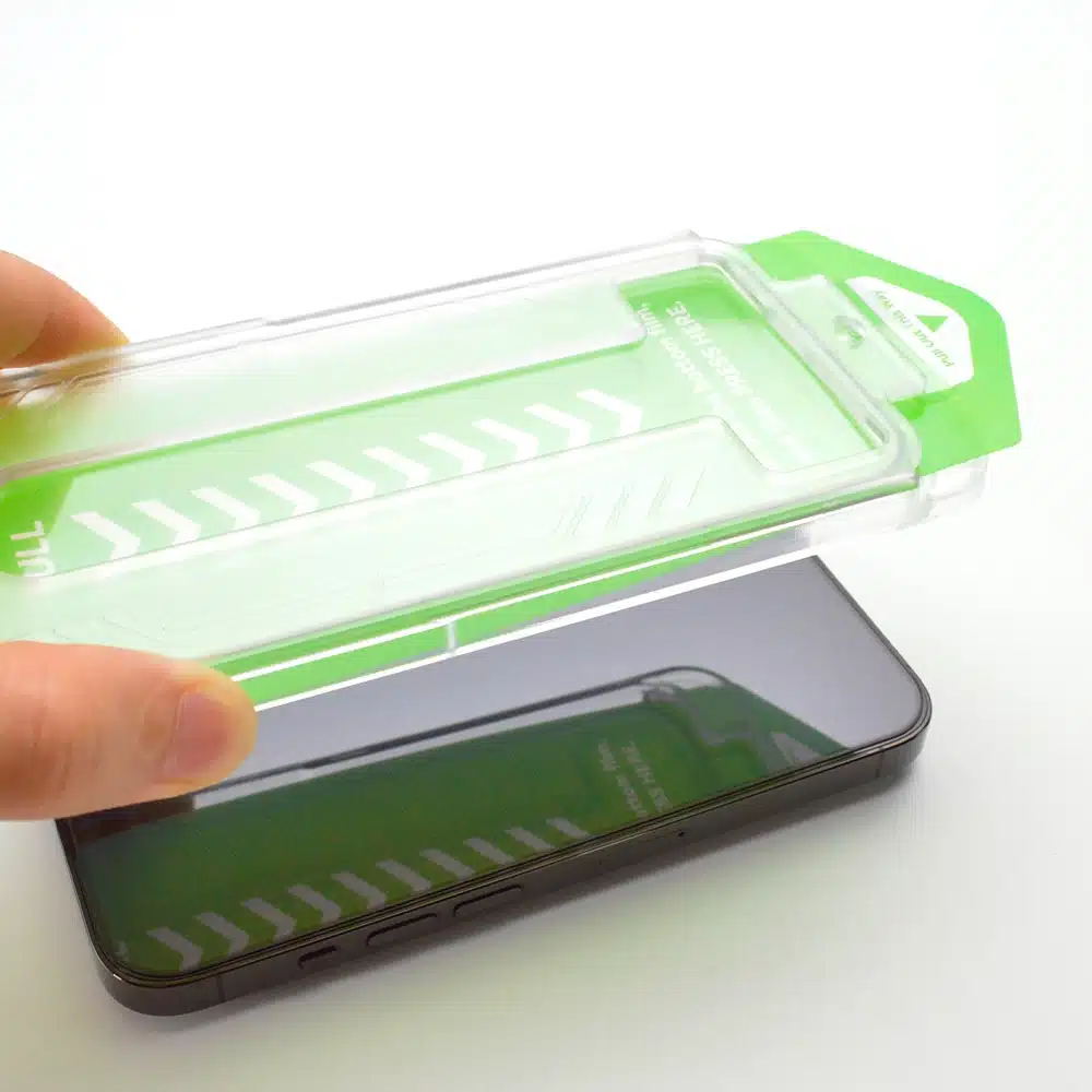 9H tempered glass with mounting frame for iPhone 15 Plus Wozinsky Premium Glass - Μαύρο - Image 6