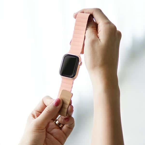 Araree pasek Silicone Link Apple Watch 38/40/41mm czarno-szary/black-gray AR70-01908A - Image 4