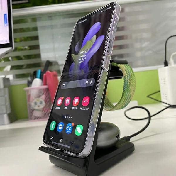 Beline ασύρματη φόρτιση 3 σε 1 για Apple/Samsung BLNWCB01 μαύρη - Image 7