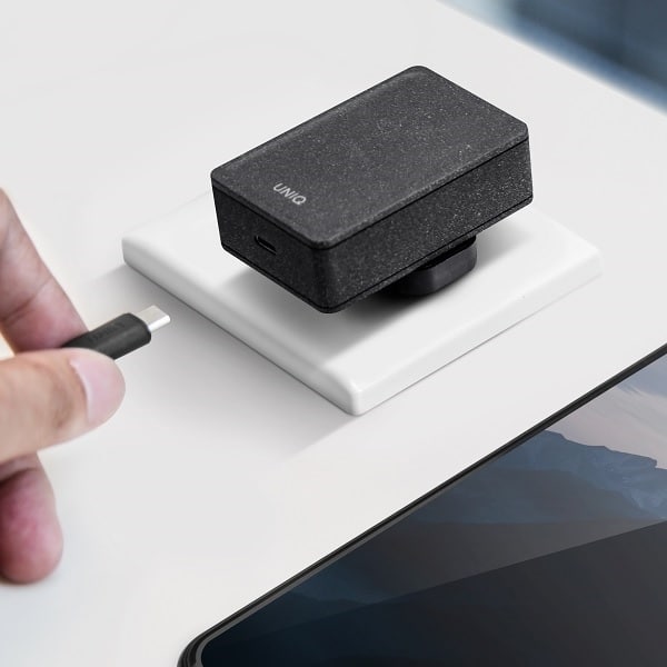 UNIQ Φορτιστής δικτύου Versa Slim USB-C PD 18W + καλώδιο USB-C σε USB-C μαύρο/χακί μαύρο (LITHOS Collective) - Image 3