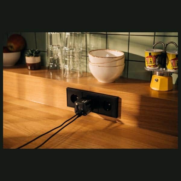 Verbatim Φορτιστής τοίχου GaN 65W 2xUSB-C/USB-A + Αντάπτορας ΕΕ/ΗΒ/ΗΠΑ μαύρος - Image 5