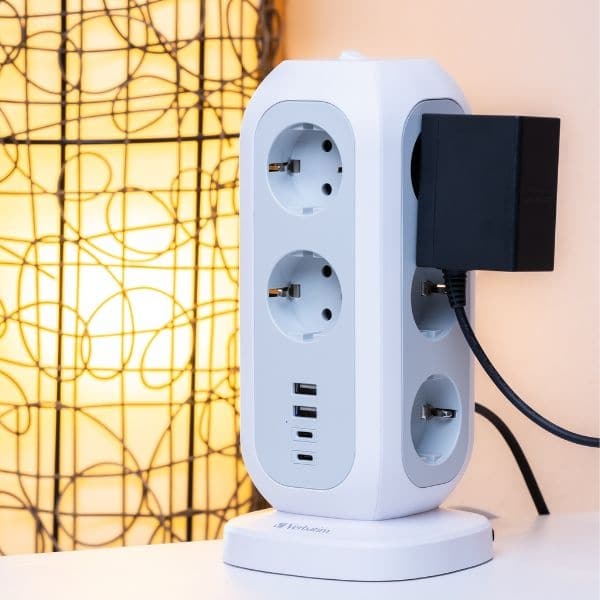 Verbatim Vertical Power Strip 15W 11xAC EU/2xUSB-C/2xUSB-A 2m EUPT-01 λευκό 49547 - Image 4