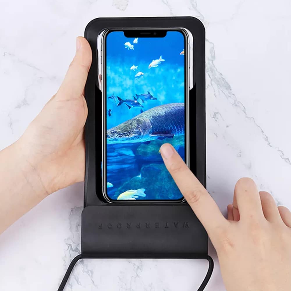 Techsuit - Waterproof Case (TWC1) - for Phones with max. 6.8", IPX8, 30m - Black - Image 2