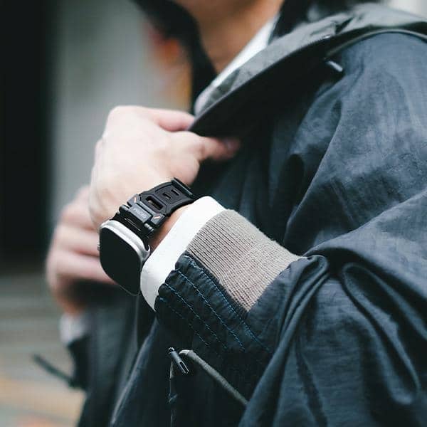 Skinarma Titon - θήκη για Apple Watch Ultra - Μαύρο - Image 6