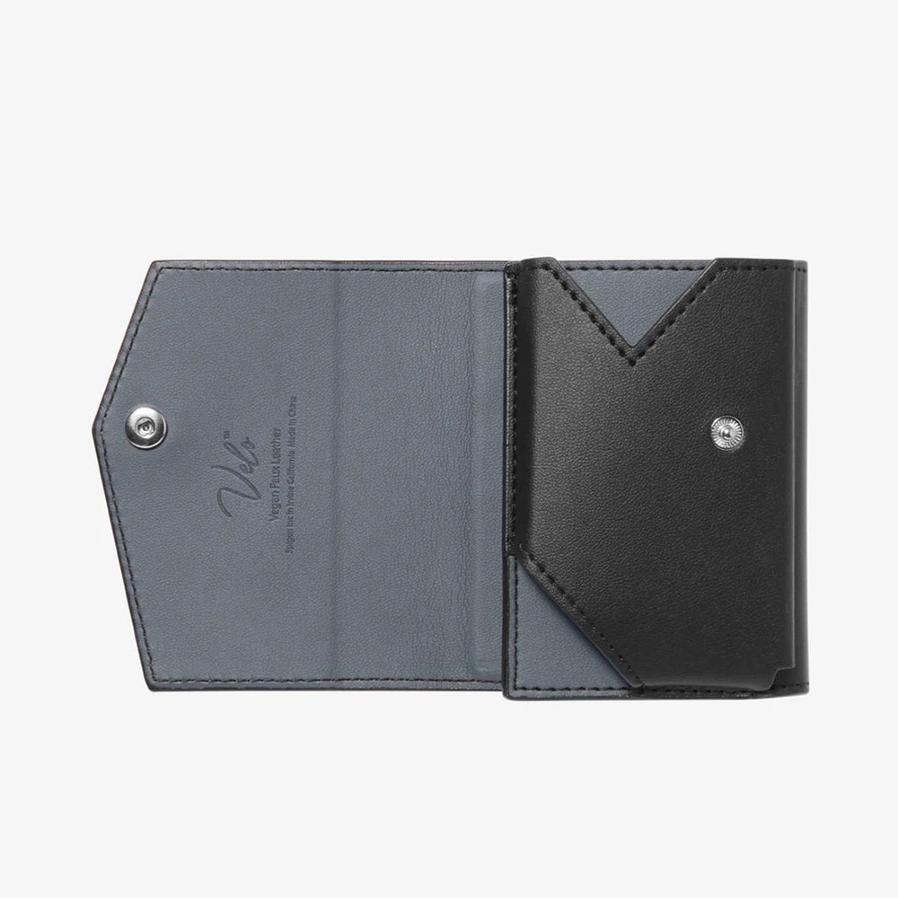 Spigen - Magsafe Wallet Valentinus Pro - 3 Cards Storage, Universal, Magnetic Grip, Slim Design, Secure Fit - Black - Image 6