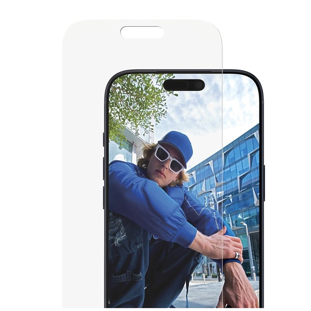 Panzerglass® - Classic Fit Screen Protector W. Easyaligner - iPhone 17 Pro Max - Clear - Image 4