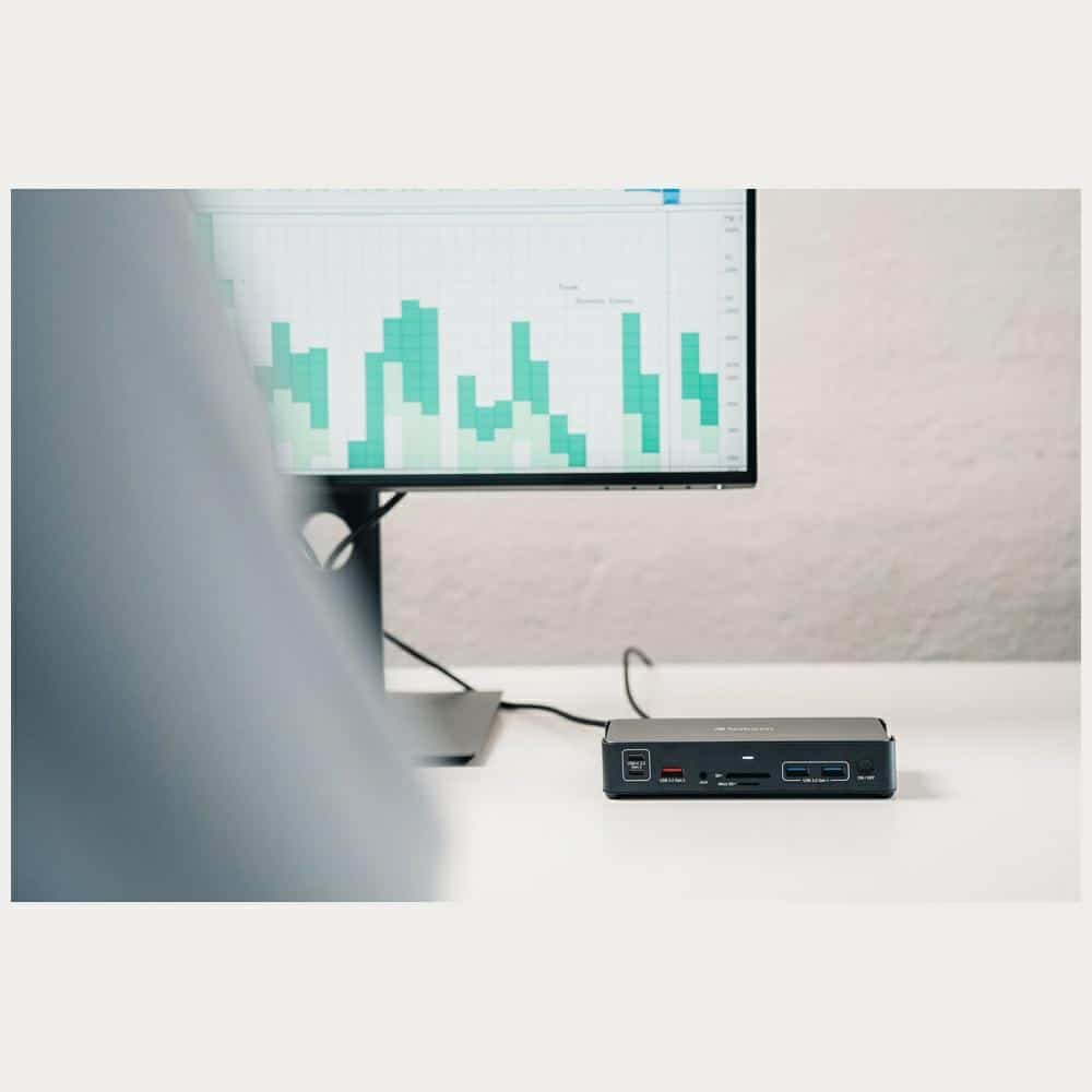 Verbatim Pro Docking Station 15-In-1 Με 2xhdmi, 1xrj45, 4xusb-A, 4xusb-C, 1xsd, 1xmicrosd, 1xaudio - Image 4