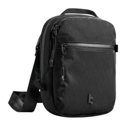 Τσάντα ταξιδίου Aviator-T37 με ιμάντα ώμου X-Pac (μαύρη)