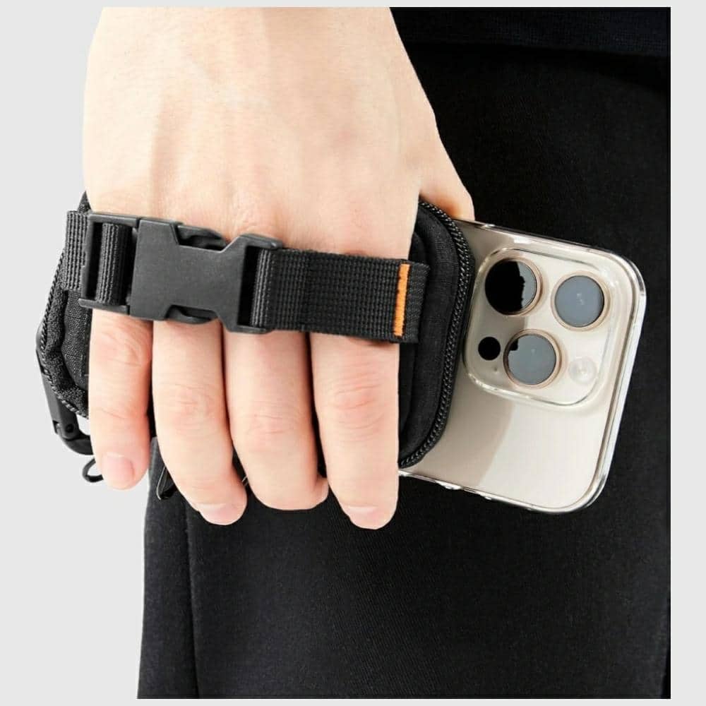 Μαγνητικός οργανωτής τηλεφώνου Spigen Snap Zip MagSafe μαύρος - Image 3