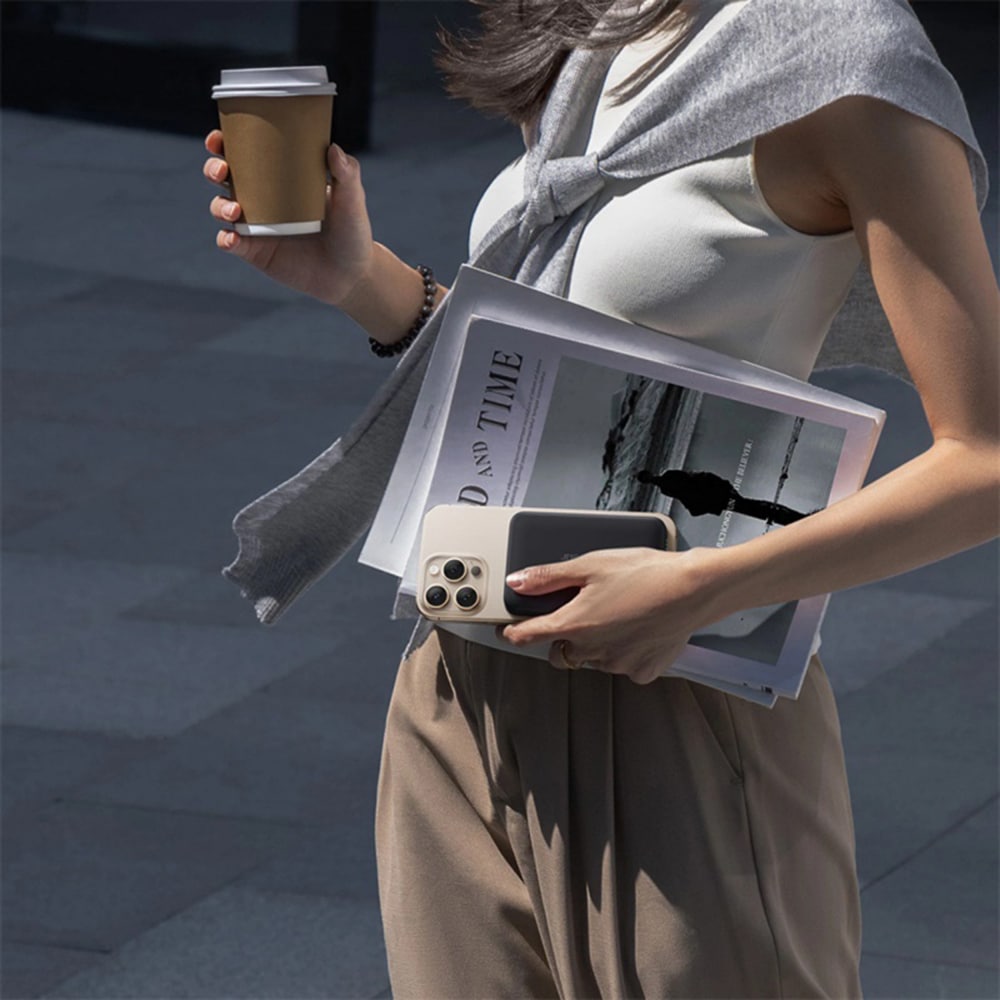 Baseus - Μαγνητικό Power Bank EnerFill FM11 (E0026602) - Περιλαμβάνεται καλώδιο Type-C, Σχεδιασμός Ultra-Mini, 10.000mAh, 22.5W - Γκρι - Image 3