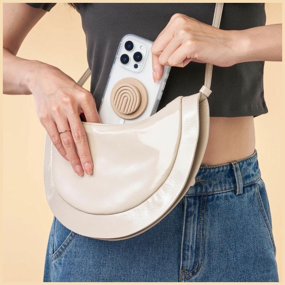 Βάση και θήκη τηλεφώνου Popsockets MagSafe Round PopOut Latte Curves MagSafe, μπεζ - Image 7