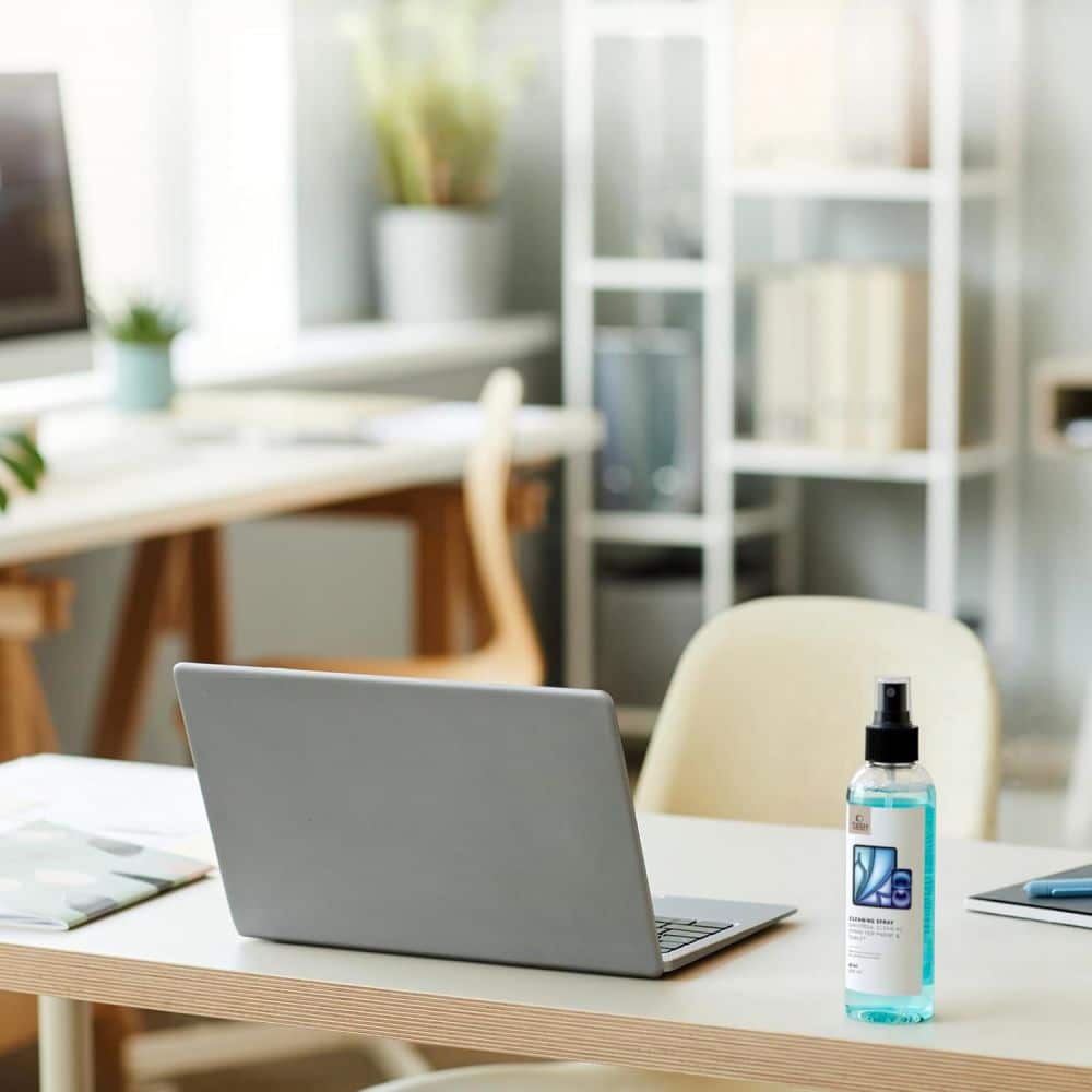 TECH-PROTECT ΣΠΡΕΪ ΚΑΘΑΡΙΣΜΟΥ ΓΙΑ ΤΗΛΕΦΩΝΑ & ΤΑΜΠΛΕΤ 200ML EKO ΜΕΝΤΑ - Image 3