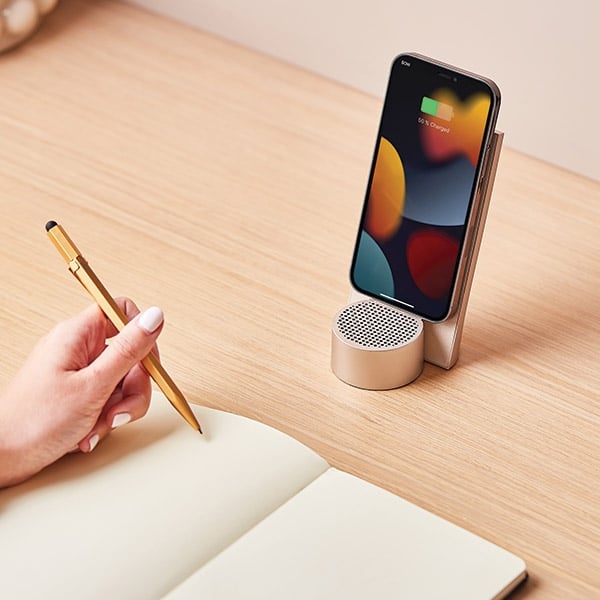 Ασύρματος φορτιστής Lexon City Energy Pro 10W με ηχείο Bluetooth, απαλό χρυσό LD145D9 - Image 4