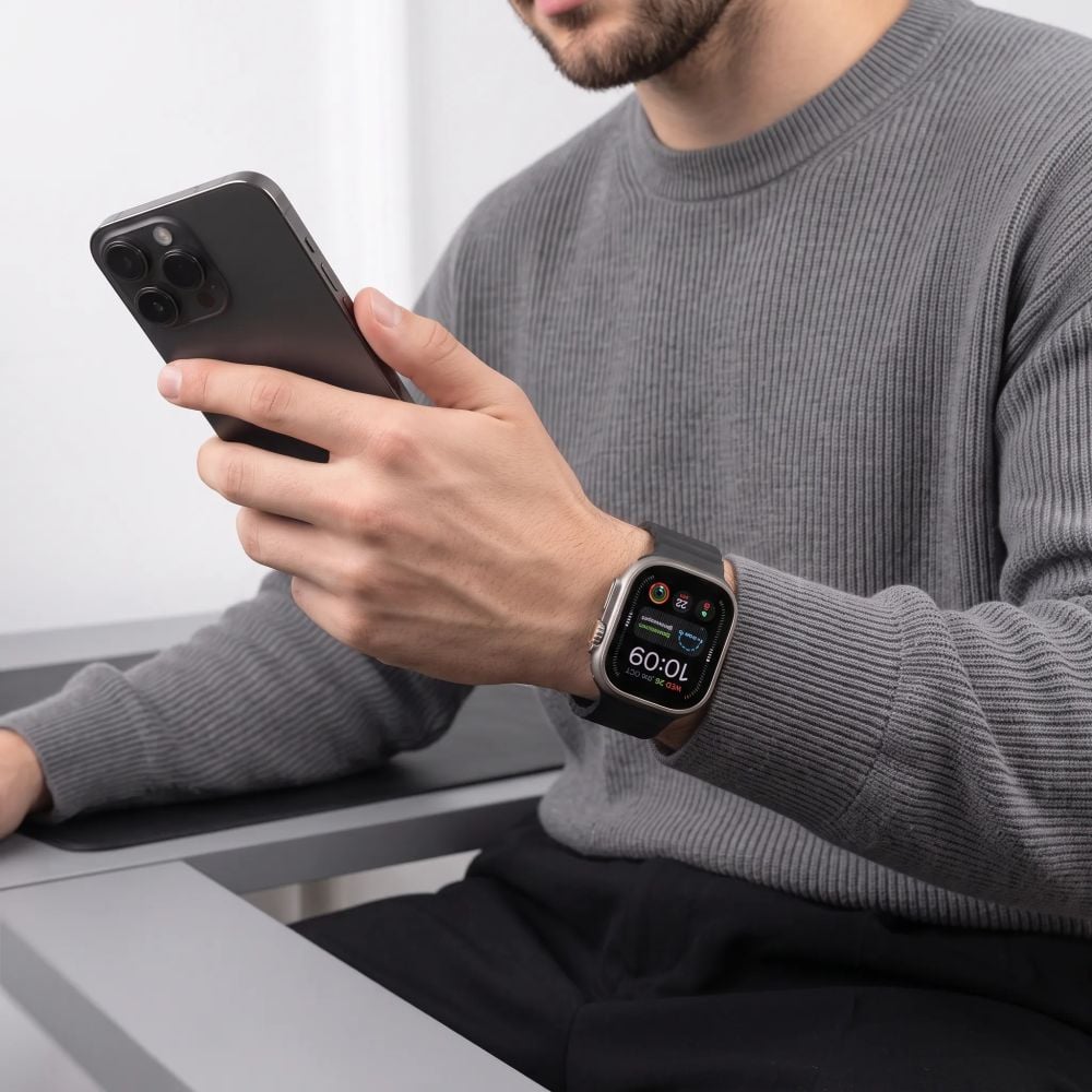 TECH-PROTECT Silicone Line Λουράκι Apple Watch 8 / 9 / 10 / 11 / 12 / SE / Ultra (44 / 45 / 46 / 49 mm), Μαύρο - Image 4